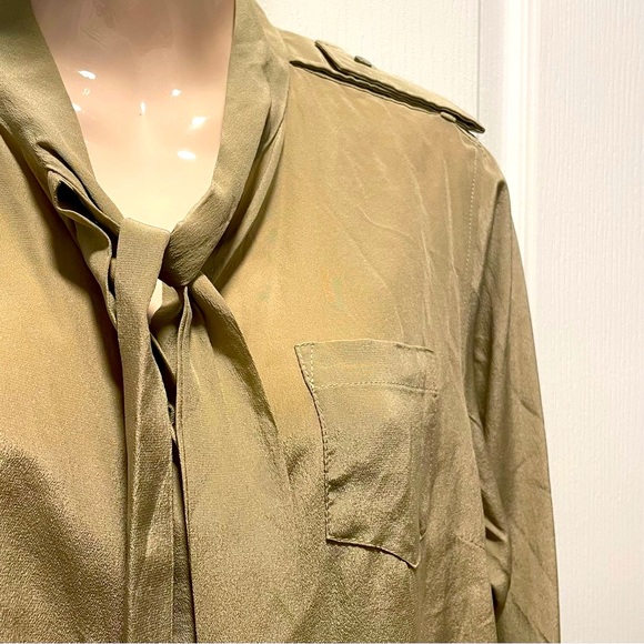 Amazing deals ! Up to 50% on items - Picture 3 of 17